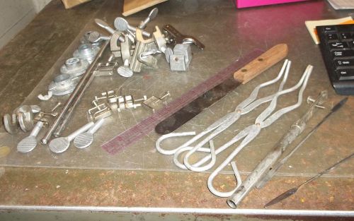 LAB INSTRUMENTS AND CLAMPS SCRAPPERS ASSORTMENT    (WL22)