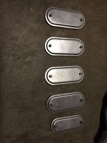 5 Crouse Hinds Condulet Conduit Outlet Body Covers 4-2&#034; And 1-1 1/2&#034;
