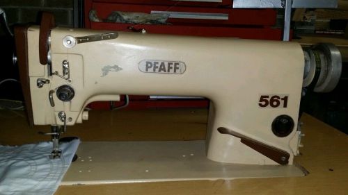 Pfaff 561 industrial sewing machine
