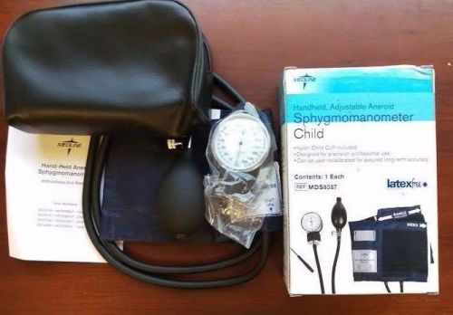 Medline handheld aneroid sphygmomanometer - child #mds9387 with soft case new for sale