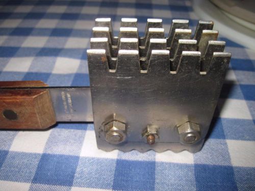 VINTAGE BUTCHERS PAL MEAT TENDERIZER 30 BLADES HEAVY