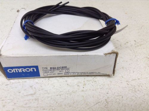 Omron E32-DC200 Photoelectric Switch Fiber Unit E32DC200 New (TB)
