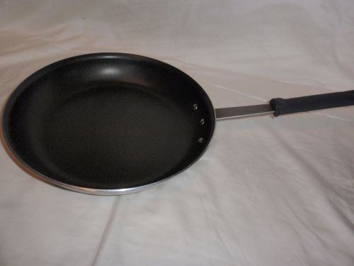 Bakers &amp; Chefs NSF 12&#034; Aluminum Non-Stick Skillet/Fry pan 83114 USA