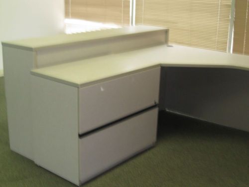 Office Desk by Lacasse, grey, curved edges, u-shaped workspace, wired REDUCED