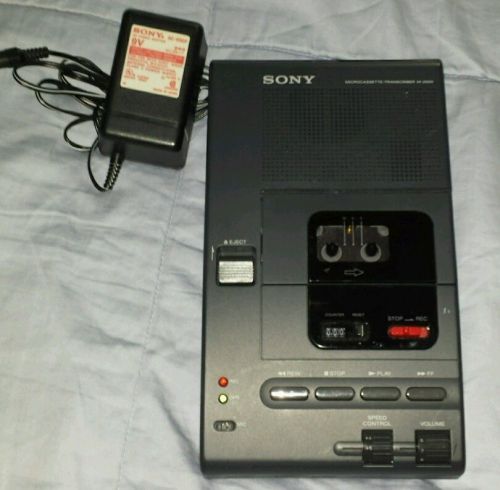 Sony M-2000 Microcassette Dictation Machine with Foot Pedal 131