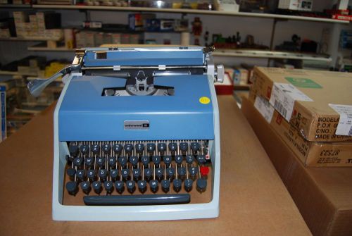 Olivetti/Underwood 21 portable typewriter