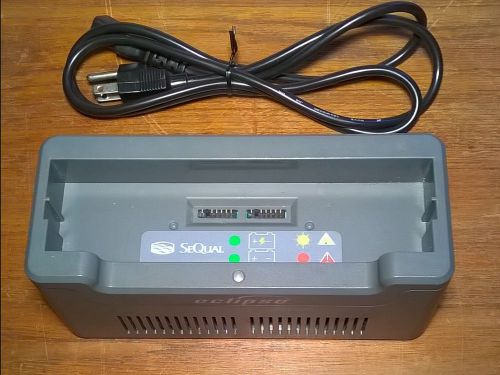 SeQual Eclipse Battery Charger 7112 Desktop CWT PAA060K 4163