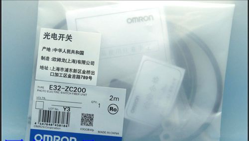 NEW OMRON E32-ZC200 Photoelectric Switch Proximity SenserCable 2M E32ZC200 #FY03