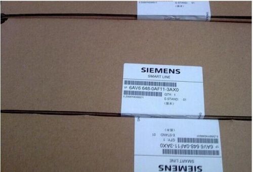 1PCS New Siemens Touch Panel 6AV6 648-0AE11-3AX0