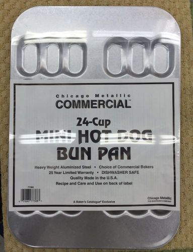 Brand New Chicago Metallic Mini Hot Dog Bun Pan 24 - Free Shipping!