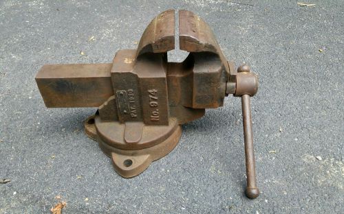 The chas. parker co. 974 meriden ct bench machinist blacksmith vice_charles usa for sale