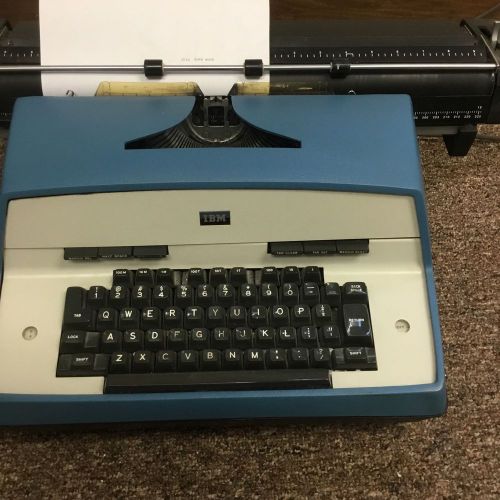 VINTAGE IBM ELECTRIC TYPEWRITER MODEL 12