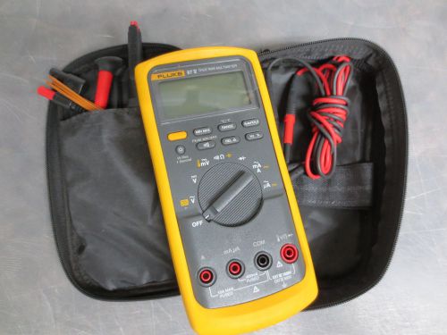 Fluke 87V Industrial True-RMS Multimeter with case and probes - decent shape.
