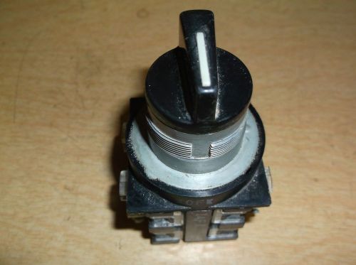 GE CR104P Nema A600 14FX 30EX Contact Block &amp; Selector Switch *FREE SHIPPING*