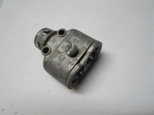 Qty = 14: 3/8&#034; Snap-Tite Insulated Throat Zinc Die-Cast Connector