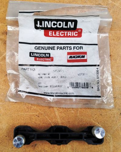 LINCOLN ELECTRIC KP 2071-2  S22737-1 WIRE GUIDE ASSEMBLY OUTER 4 ROLL