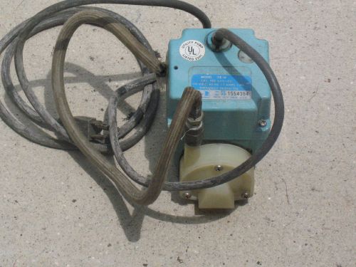 LITTLE GIANT 2E-N SUMP PUMP, USED, ACT. SHIPPING