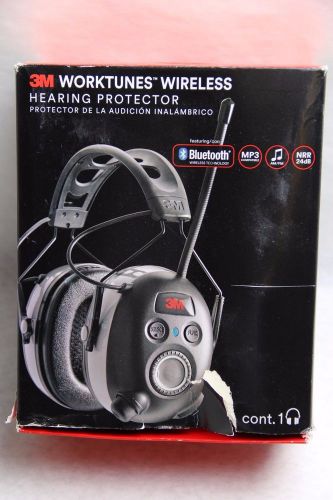 3M WorkTunes Wireless Hearing Protector with Bluetooth Technology