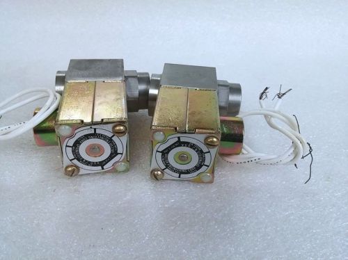 Valcor 15C89C8-4 Solenoid Valve, Lot of 2, New Without Box