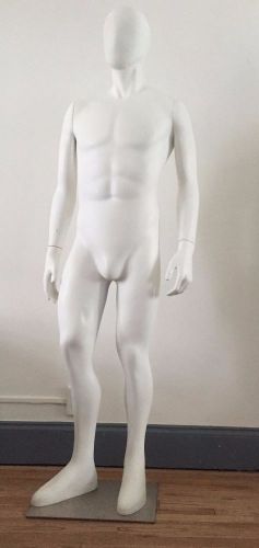 Male Mannequin with Magnetic Arms and Hands