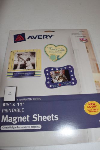 Avery Magnet Sheets, 8.5 x 11 Inches, White 03270 5 In Pack