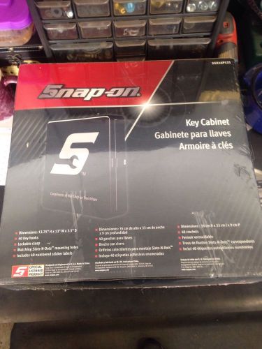 Snap-on key cabinet 40 key wall hook storage box for shop home or office! bnib for sale