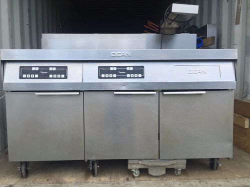 FRYMASTER - Dean 2 Well Natural Gas Fryer With Filtration System