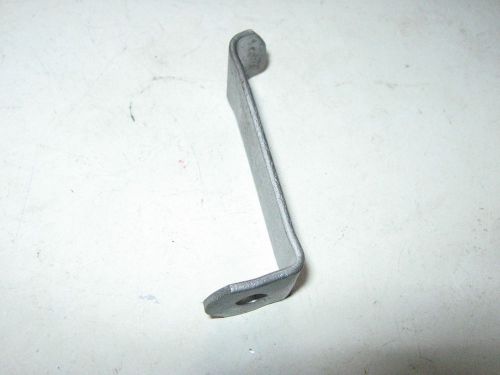 Old briggs &amp; stratton bottom shroud mounting clip model fh fi l m s t y 65522 for sale