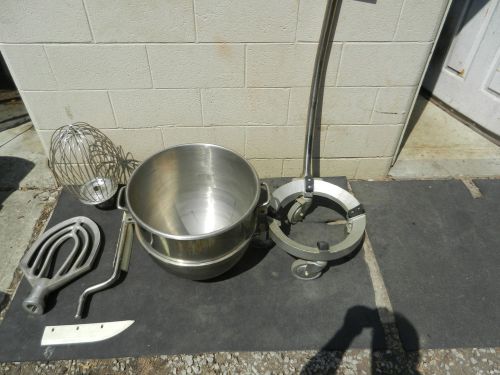 Hobart 80 Qt. Mixing Bowl w Dolly, handle, Flat Beater, Whisk, Bowl Knives