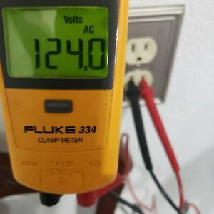 FLUKE 334  Clamp Meter ( No test leads )