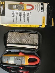 FLUKE 374 FC 600A AC/DC TRMS Wireless Clamp
