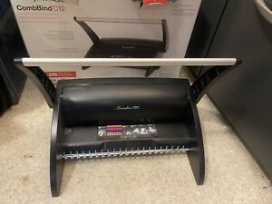 GBC CombBind C12 SwingLine Comb Binder and Punch LIGHTLY USED - GREAT CONDITION