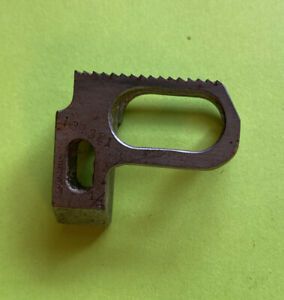 *USED* 131321-1/4-SINGER-FEED DOG-FOR SEWING MACHINES *FREE SHIPPING*