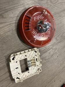 Wheelock HSC Ceiling Mount Fire Signaling Device Strobe Alarm Horn - No Base RED