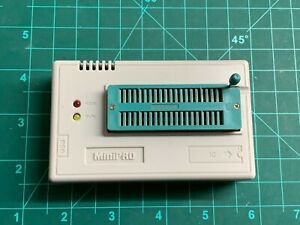 MiniPro TL866CS Programmer USB