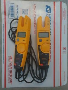 2 Flukes T5-600 600A Voltage and Current Test Meter Electrical Testers