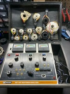 B&amp;K 467 CRT Tube Analyzer &amp; Restorer: POWERS ON, SOCKETS, DOCS &amp; EXTRAS INCLUDED