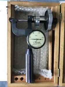 Ames Model 1 Portable Rockwell Hardness Tester w/box (A, B, C Scales)