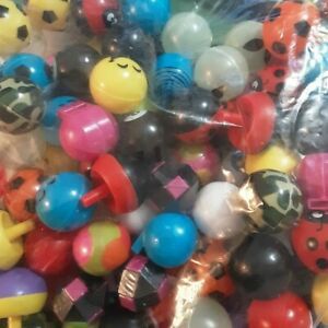 SELF-VENDING 32mm BULK  MIX , BAG  OF 100 PIECES     CHOKING   HAZARD