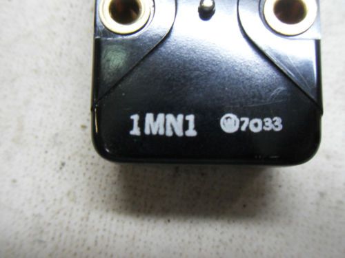 (g1-6) 1 new micro switch 1mn1 limit switch for sale