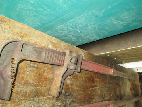 Bean vintage 65&#034; long 7 1/2&#034; opening frame &amp; axle bending bar pipe wrench (11-8) for sale