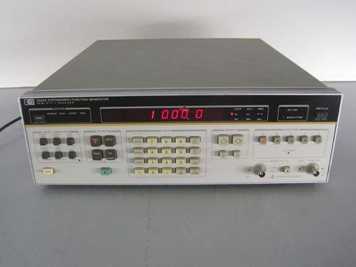 HP AGILENT 3325A SYNTHESIZER FUNCTION GENERATOR