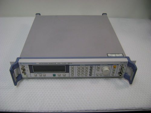 3541  Rohde &amp; Schwarz SMV03, 9kHz…3.3 GHz. Vector Signal Generator