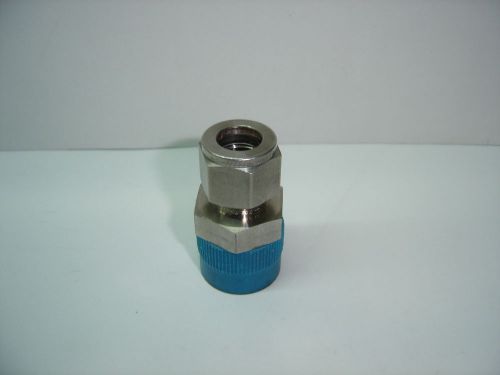 SWAGELOK SS-810-1-12 MALE CONNECTOR 1/2&#034; OD TUBE  X 3/4&#034;  MALE NPT NEW NO BOX