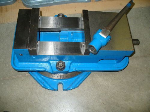 Kurt machinest vise 6&#034; x 5-3/4&#034; opening with indexing base. for sale
