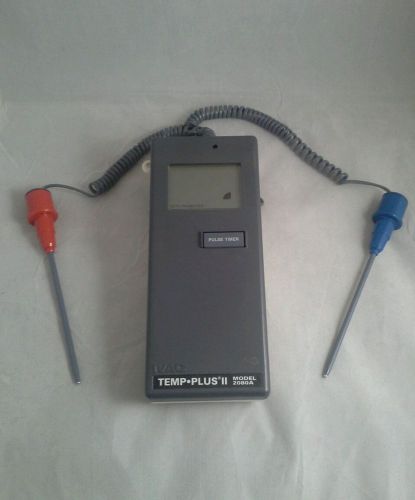 IVAC Temp-Plus II model 2080A- 2 probes - Batteries included