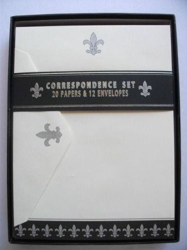 Stationery Set Writing Note Paper 20 Sheets 12 Envelopes Fleur De Lys Boxed Gift