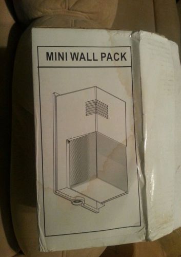 Premier mini wallpack 42w cfl wp14f42el electronic ballast bronze for sale