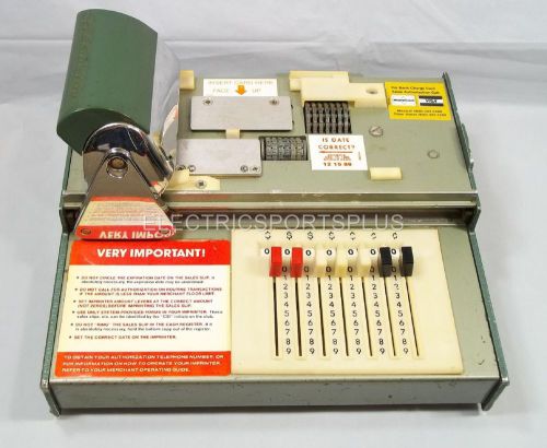 Farrington Dymo Credit Card Imprinter Model 889 *Works. *Vintage
