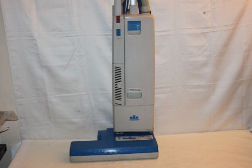 Windsor Versamatic Plus VSP18 Commercial Vacuum Cleaner 18&#034; Wide VSP 18